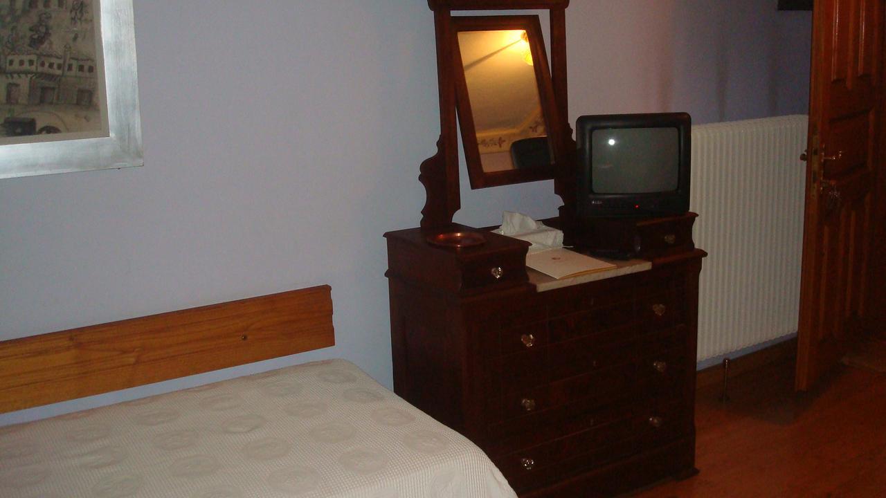 Oikia Alexandrou Traditional Inn Arnaia Eksteriør billede